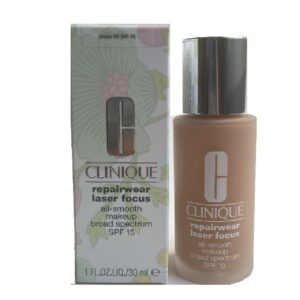 CLINIQUE-MAKEUP-LIQUID-REPAIRWEAR-LASER-FOCUS-SPF-15-06-min.jpg