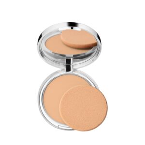 CLINIQUE-POLVO-COMPACTO-STAY-MATTE-Beige-min.jpg